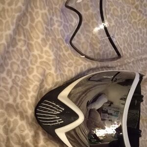 Sleek Black and White VR Headset with Clear Lens